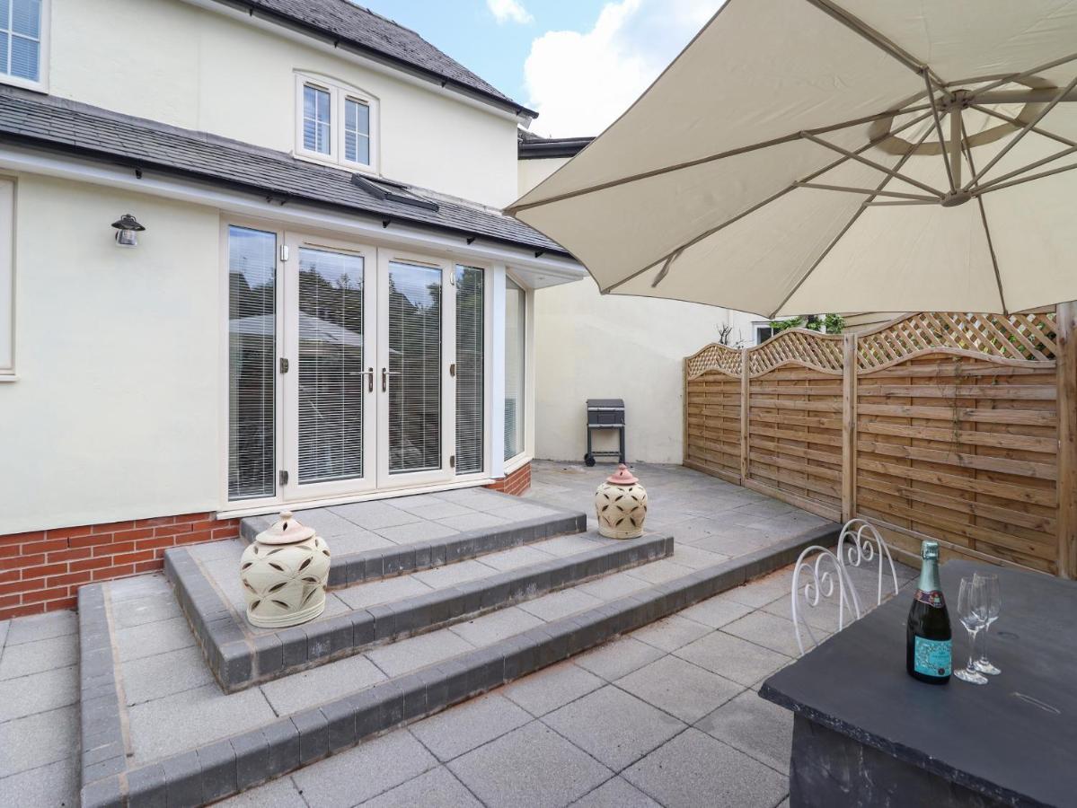 Tan Y Ddol Villa Welshpool Bagian luar foto